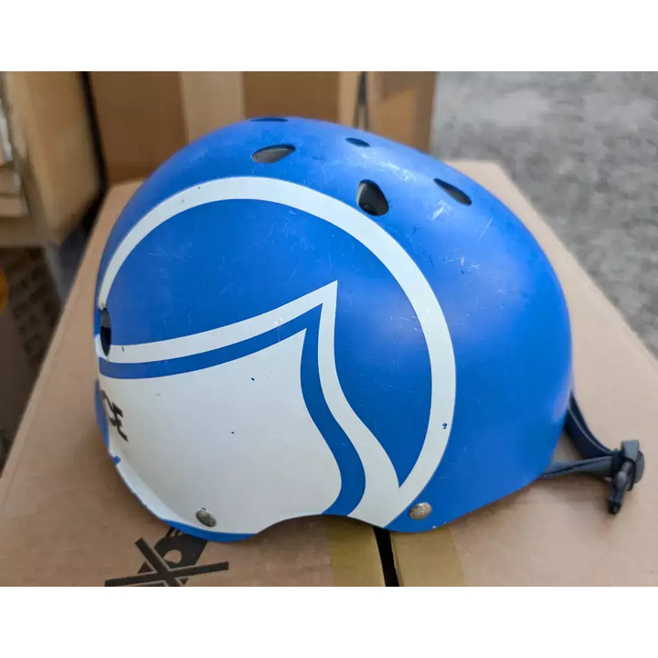 Used Helmet Liquid Force