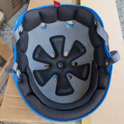 Used Helmet Liquid Force