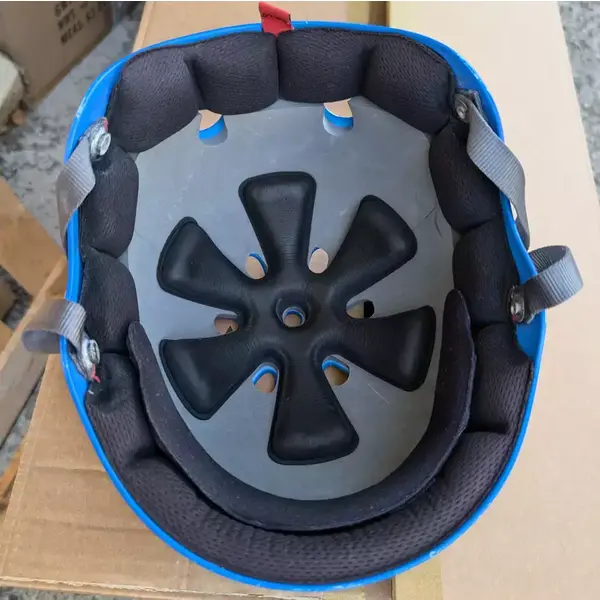 Used Helmet Liquid Force - 2