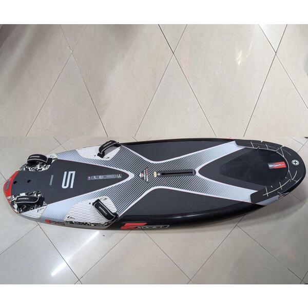 Употребявана уиндсърф дъска Exocet RS Slalom Carbon 122L