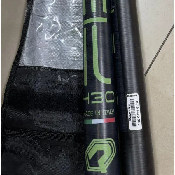 Used Mast Reptile 100% Carbon RDM 4.3m - 2