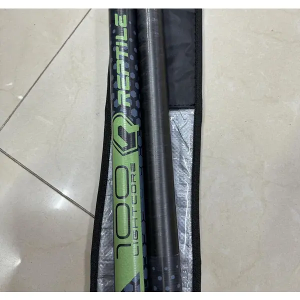 Used Mast Reptile 100% Carbon RDM 4.6m
