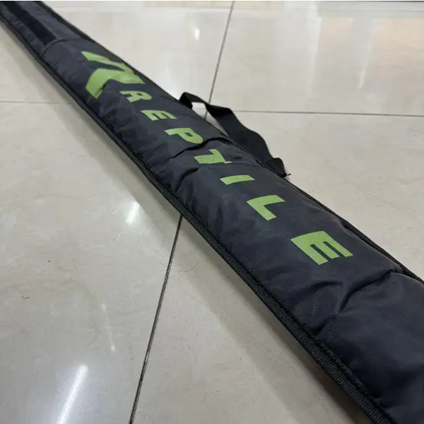 Used Mast Reptile 100% Carbon RDM 4.6m - 2
