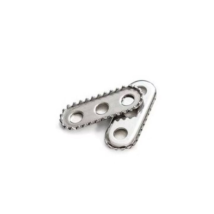 Metal anti-twist plugs for footstraps - 3