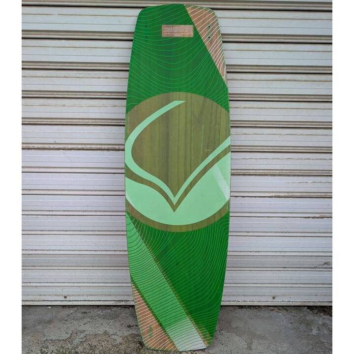 Used kite board Liquid Force Drive 140
