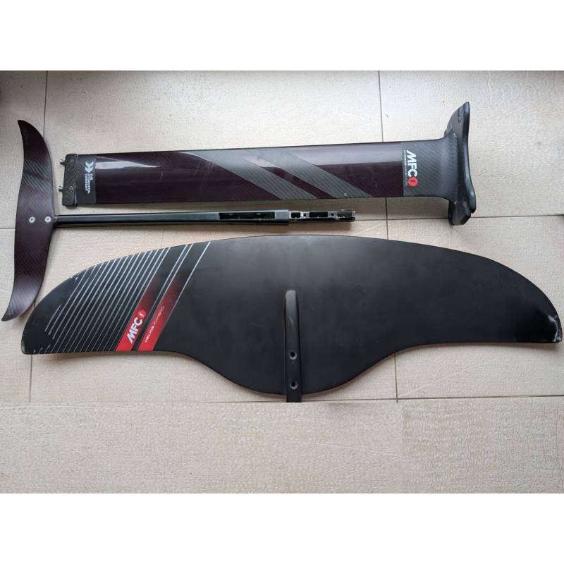 Used Hydrofoil MFC Helios Carbon 1800см2