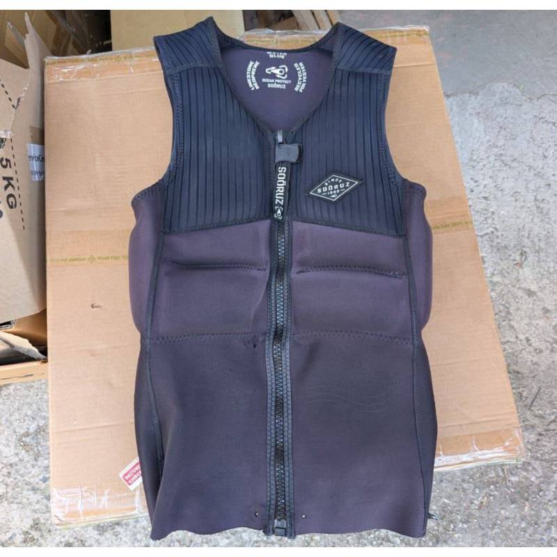 Употребявана протекторна жилетка Sooruz Impact Vest Open